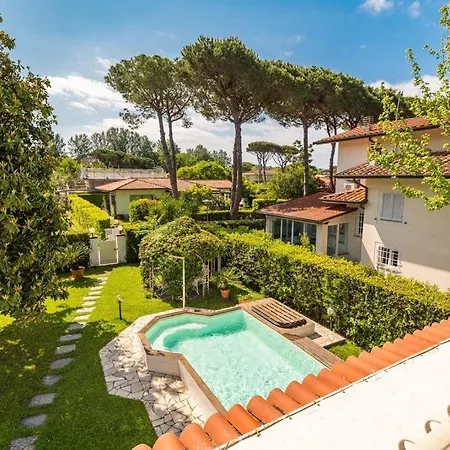 Casa De La Angelo Forte dei Marmi