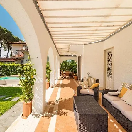 Casa De La Angelo * Forte dei Marmi